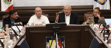 Coordinan esfuerzos gobierno de BCS con los Poderes del Estado
