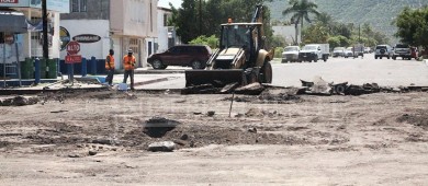 Por “burocracia”, se hacen obras al mismo tiempo: Pavel Castro