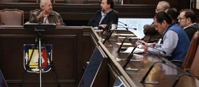 Se reúne gobernador Castro Cosío con integrantes del CCE de La Paz