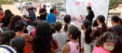 Entrega DIF La Paz más de 50 apoyos a familias de Elías Calles