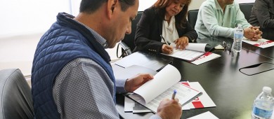 Firma convenio PGJE – Centro de Estudios de Posgrado para profesionalización de servidores públicos
