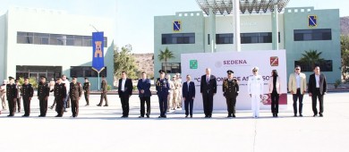 Conmemoran Día del Ejército Mexicano