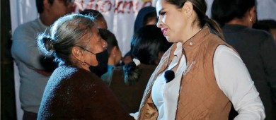 “Mujeres que Transforman” acerca programas de vivienda a Colonia Lomas del Sol