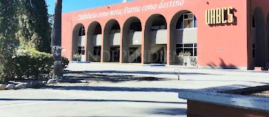 Sin regularse al 100 por ciento el servicio de transporte a estudiantes de la UABCS