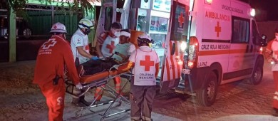 NO SUPO CUÁNTOS NI POR QUE LO GOLPEARON…