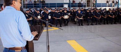 Reconocen y entregan nombramientos a Policías destacados de Los Cabos