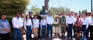 “Seamos servidores públicos como Francisco J. Múgica”: Castro Cosío