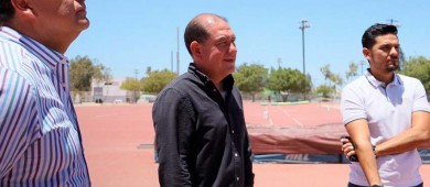 INSUDE y club atlético La Paz presentan proyecto para empastar la pista de atletismo