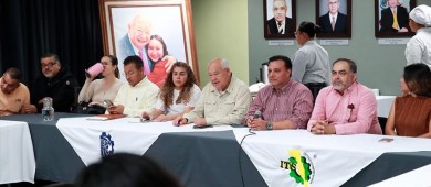 Con una educación honesta y de trabajo en equipo, transformaremos nuestras comunidades: Castro Cosío