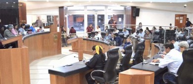 Oposición frena “chicanada legislativa” en reelección de magistrado del TSJ