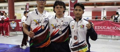 Luchas asociadas de BCS da sus primeras medallas en los Nacionales CONADE 2023