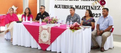 Gobierno de Los Cabos reconoce a docentes que han dejado huella en la formación de generaciones