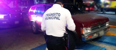 En Los Cabos se sanciona a las personas que no respetan el uso exclusivo de estacionamientos color azul