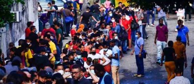 México registra récord de 74 mil 764 solicitudes de refugio en primer semestre de 2023