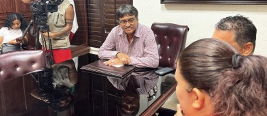 Refrenda Leggs Castro su apoyo a los deportistas cabeños