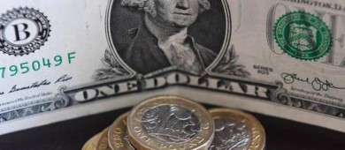 Peso cae golpeado por incertidumbre por la Fed y freno en la economía de México