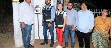 Instala Ayto Los Cabos nuevas luminarias en la carretera Transpeninsular