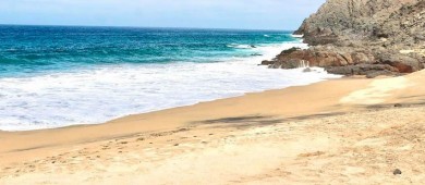 Hacen un llamado a la población para tener preocupación debido al oleaje en las playas