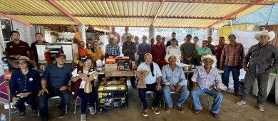 Refrenda Gobernador Castro Cosío compromiso y apoyo a comunidades de La Paz