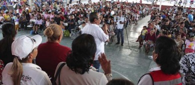 Rinde segundo informe de labores el Diputado Luis Armando Diaz