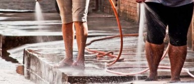 Hogares en México pagan 1,643 pesos anuales por agua potable, pero falla el suministro