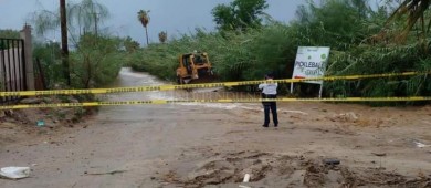 Por lluvias, suspenden actividades escolares y oficiales de Los Cabos