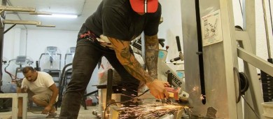 Inician primeras etapas de habilitación del gimnasio para las y los policías de La Paz