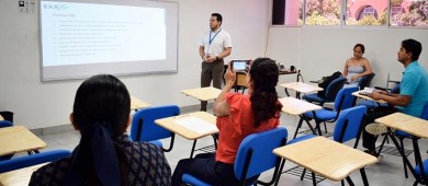 Por vez primera, la UABCS aplica examen de certificación de lengua inglesa EXAVER