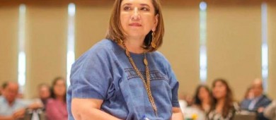 Xóchitl Gálvez dice que regresará a los militares a los cuarteles