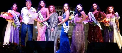 Mariagna Martínez es elegida como la reina de las fiestas de Cabo San Lucas