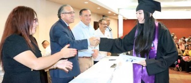 Graduación histórica en UABCS Los Cabos