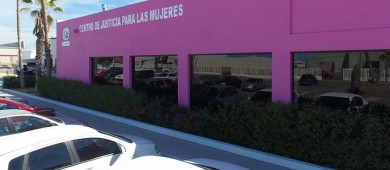 Capacita Centro de Justicia Para Mujeres a docentes en prevención y protección de menores