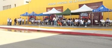 “Se desvirtuó la información”: Trabajadores del PJF durante plantón por fideicomisos