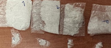 Vinculan a proceso a Jhoan “N” por posesión de metanfetamina