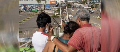 Habitantes de Acapulco piden apoyo al Senado para acelerar ayuda a damnificados por Otis