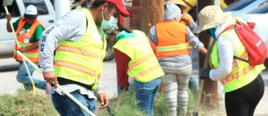 Cubre Servicios Públicos 190 baches en diversas calles