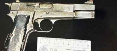 Vinculan a proceso contra dos personas por delitos contra la salud y portación de arma de fuego