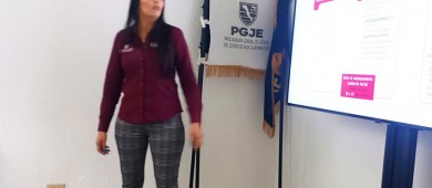 Capacitan a nuevos elementos de la Agencia Estatal de Investigación Criminal en responsabilidades administrativas