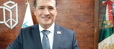 Eligen en Inai a Adrián Alcalá como nuevo presidente