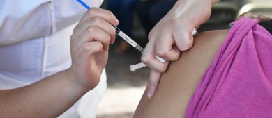 Continúa IMSS Baja California Sur con aplicación de vacuna COVID-19