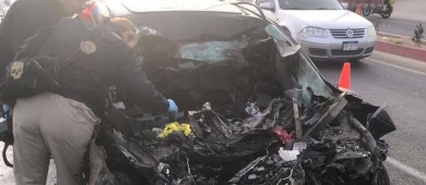 Pierden la vida dos jóvenes tras choque contra una pipa