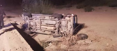 Cuatro policías estatales sufrieron un aparatoso accidente en La Paz