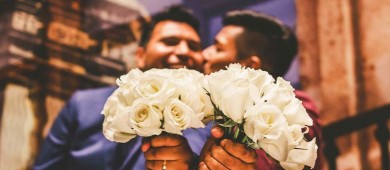 El Papa Francisco defiende la bendición de parejas homosexuales y dice que no piensa en una renuncia