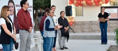 “La entrega del Aula de Capacitación y Costura es el resultado de que los compromisos se cumple”, Diputada Guadalupe Vázquez Jacinto