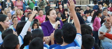 Rehabilita Ayuntamiento de La Paz campo deportivo en Calafia