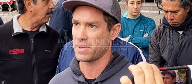 Protestan prestadores de servicios turísticos por negación de permisos para avistamiento de tiburón ballena