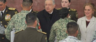 López Obrador elogia labor del Ejército mexicano en el 111 aniversario de su creación