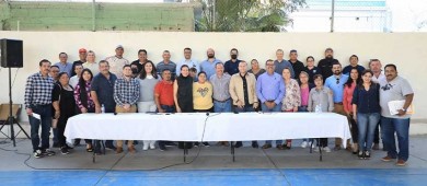 Se compromete la alcaldesa de La Paz con el Sindicato a pagar el adeudo con el FONACOT