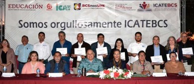 Reconoce ICATEBCS colaboración de 30 empresas