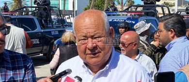 Reconoce Castro Cosío atraso en acuerdos con la Escuela Normal Superior